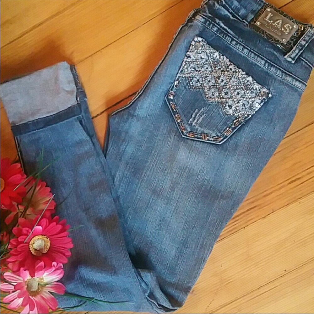 L. A. Star Embellished Distressed Skinny Jeans 🌸